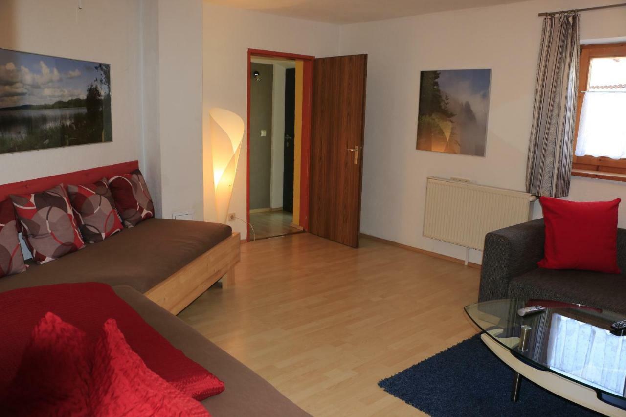 Haus Berndt Schwemberger Apartment Fuegen Ngoại thất bức ảnh